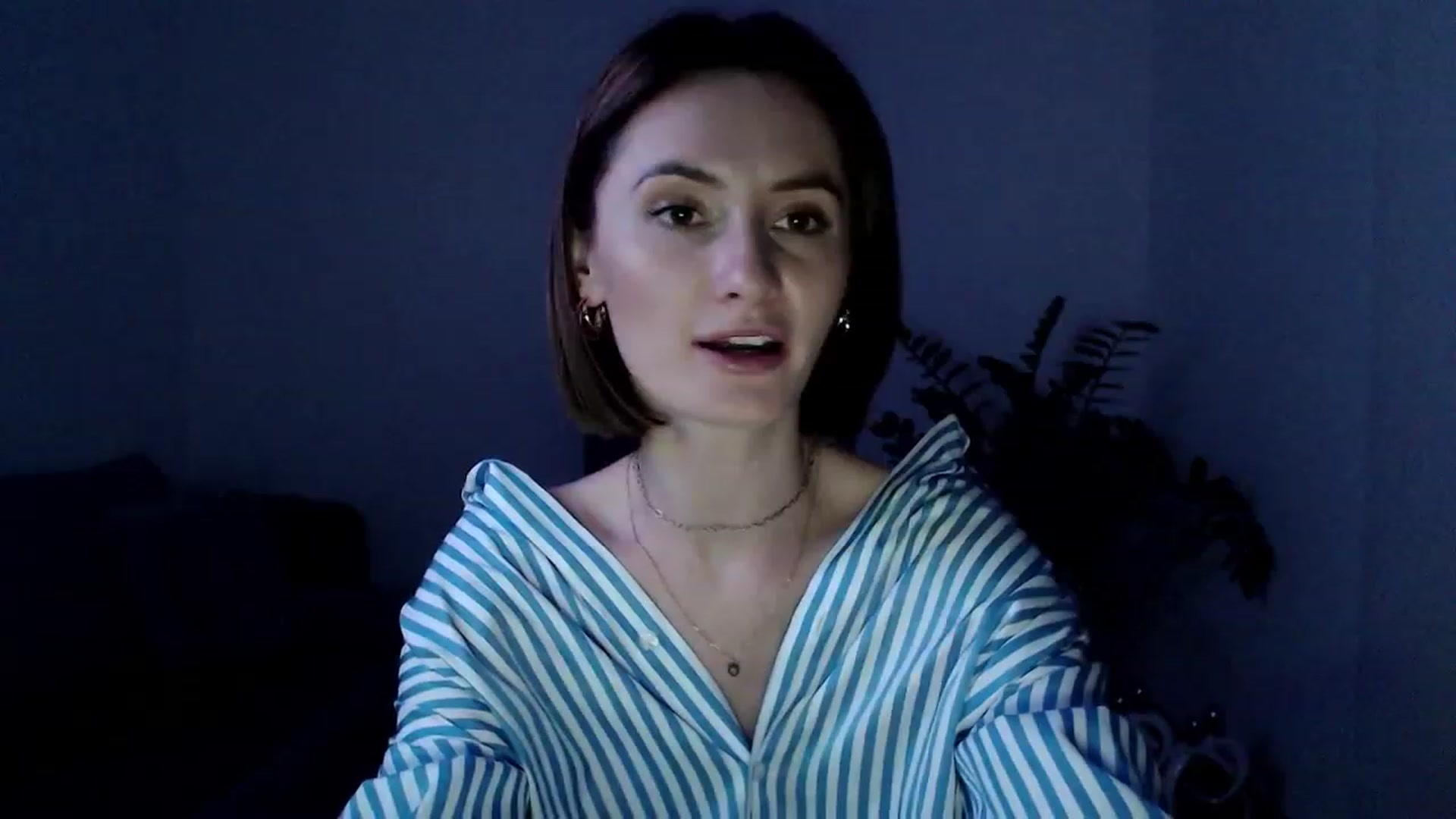 Gallery image thumbnail from PerlaBella's myfreecams stream on, 07/28/2023, 20:12 image 17 of 20