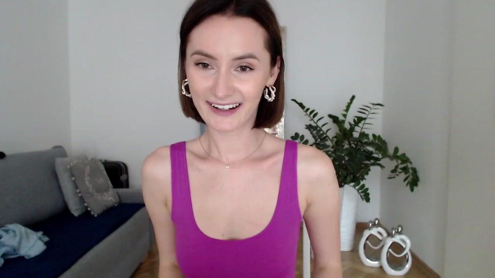Gallery image thumbnail from PerlaBella's myfreecams stream on, 07/29/2023, 17:42 image 14 of 20