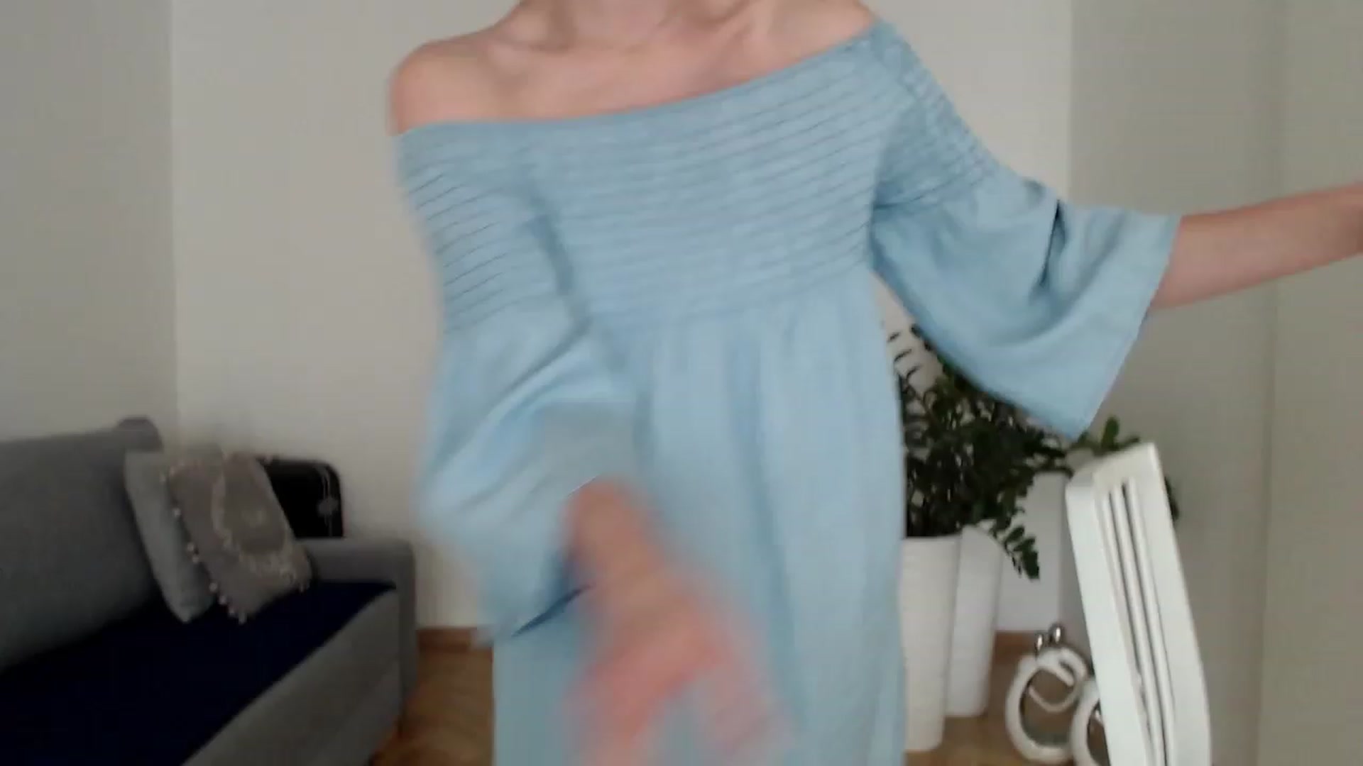 Gallery image thumbnail from PerlaBella's myfreecams stream on, 07/29/2023, 17:42 image 2 of 20