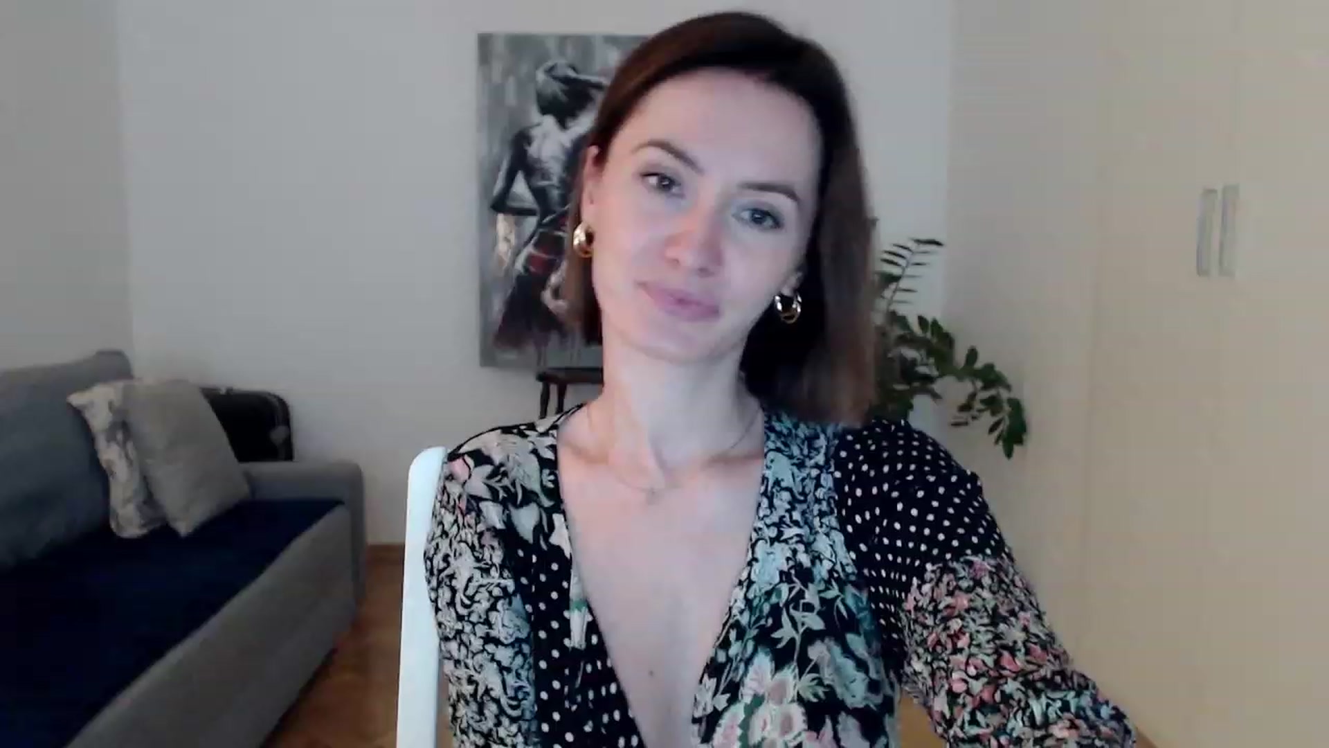 Gallery image thumbnail from PerlaBella's myfreecams stream on, 07/31/2023, 17:04 image 18 of 20