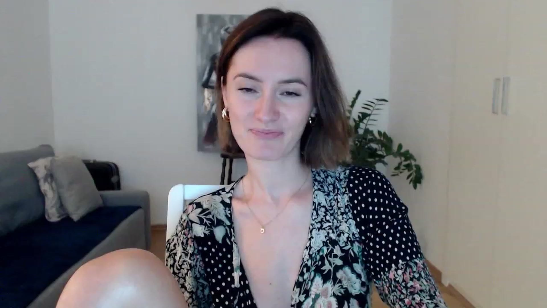 Gallery image thumbnail from PerlaBella's myfreecams stream on, 07/31/2023, 17:04 image 13 of 20