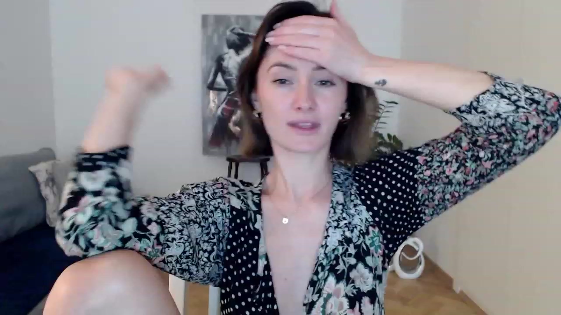 Gallery image thumbnail from PerlaBella's myfreecams stream on, 07/31/2023, 17:04 image 15 of 20