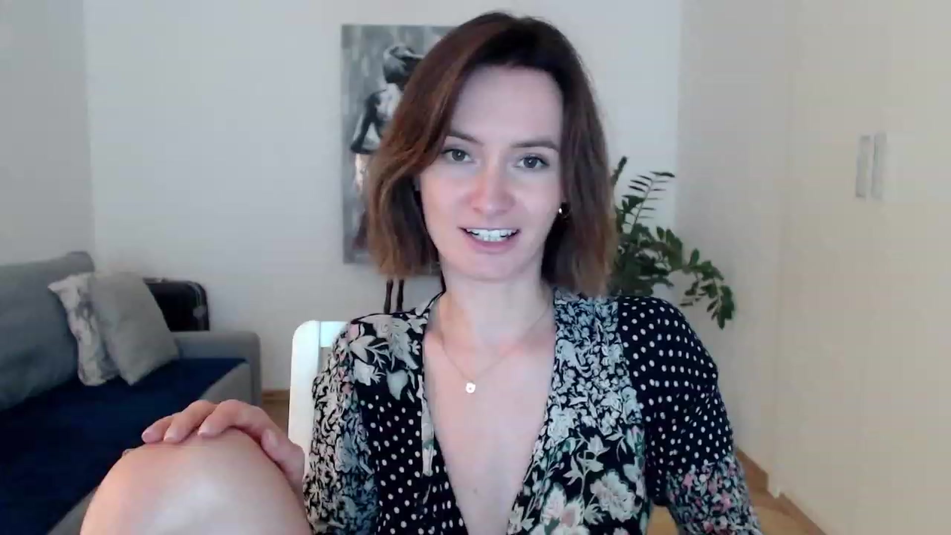Gallery image thumbnail from PerlaBella's myfreecams stream on, 07/31/2023, 17:04 image 14 of 20