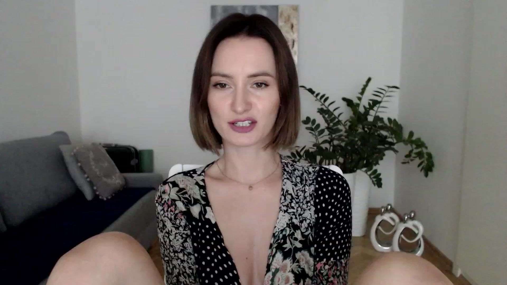 Gallery image thumbnail from PerlaBella's myfreecams stream on, 08/01/2023, 14:57 image 3 of 20