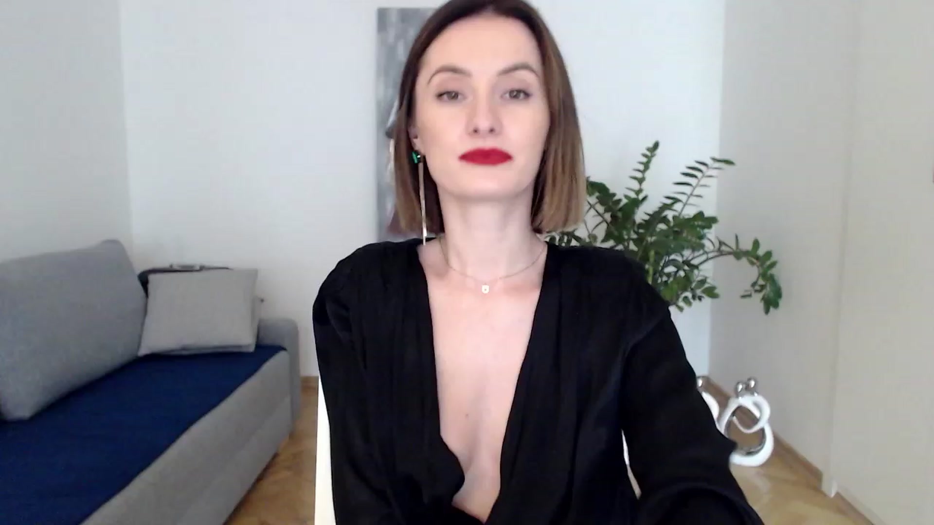Gallery image thumbnail from PerlaBella's myfreecams stream on, 08/09/2023, 15:05 image 15 of 20