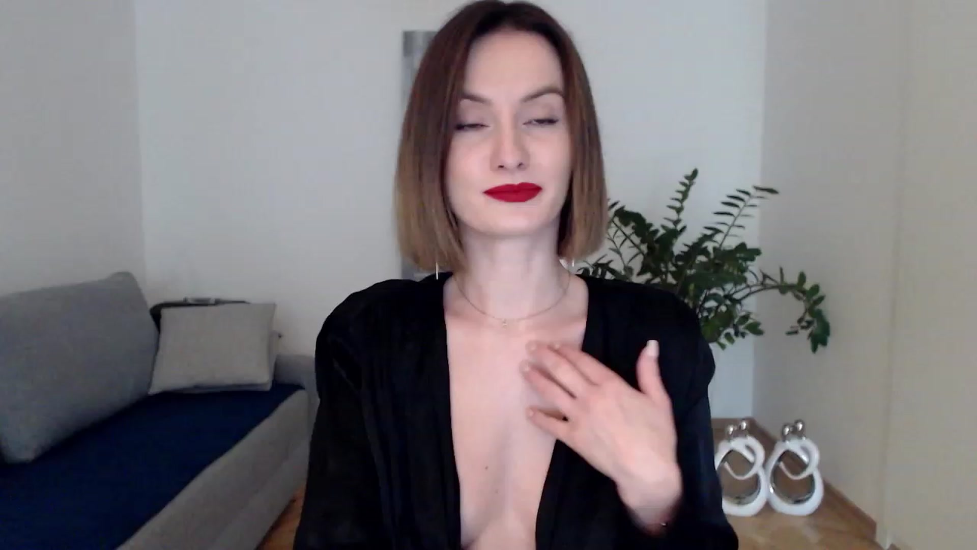 Gallery image thumbnail from PerlaBella's myfreecams stream on, 08/09/2023, 15:05 image 1 of 20