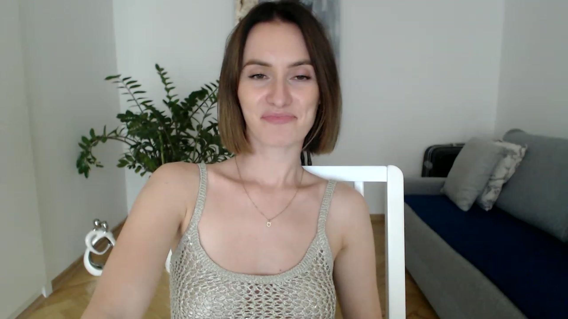 Gallery image thumbnail from PerlaBella's myfreecams stream on, 08/10/2023, 16:52 image 17 of 20