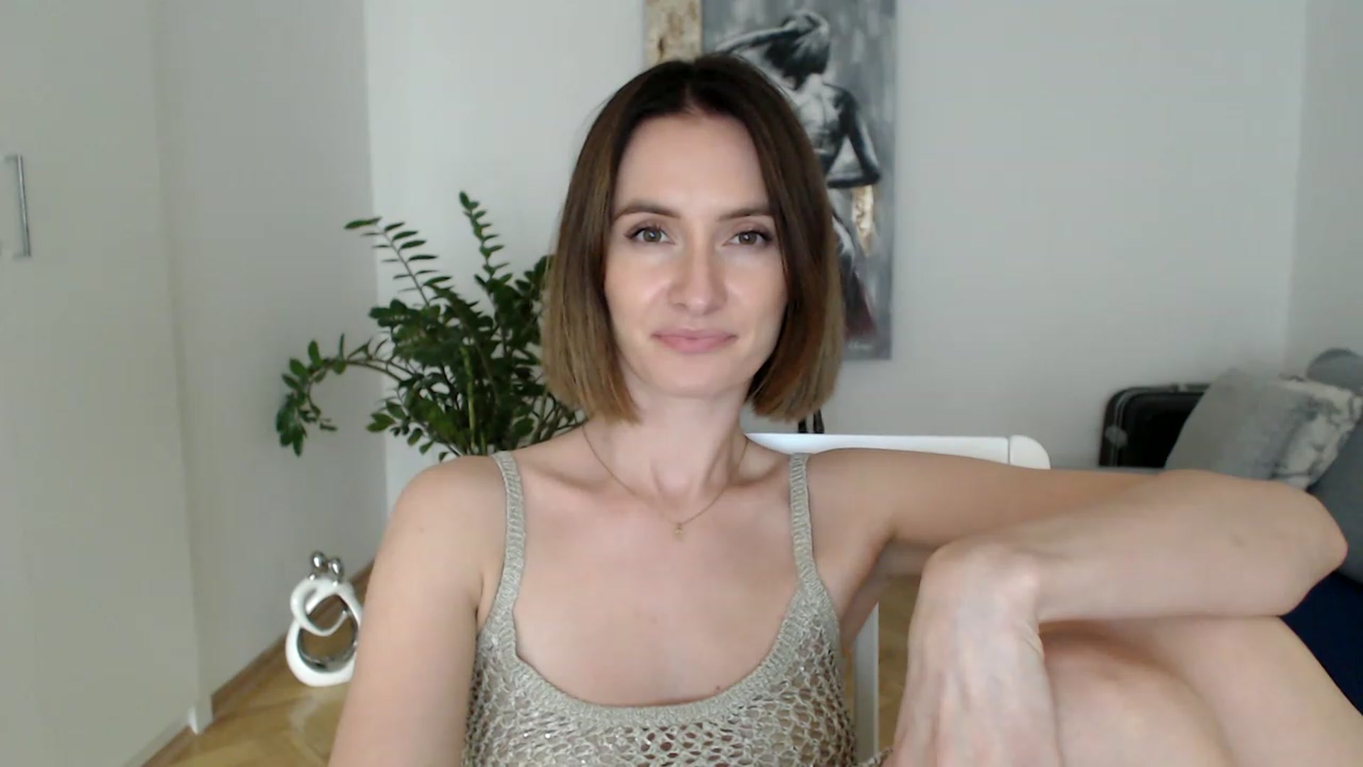 Gallery image thumbnail from PerlaBella's myfreecams stream on, 08/10/2023, 16:52 image 19 of 20
