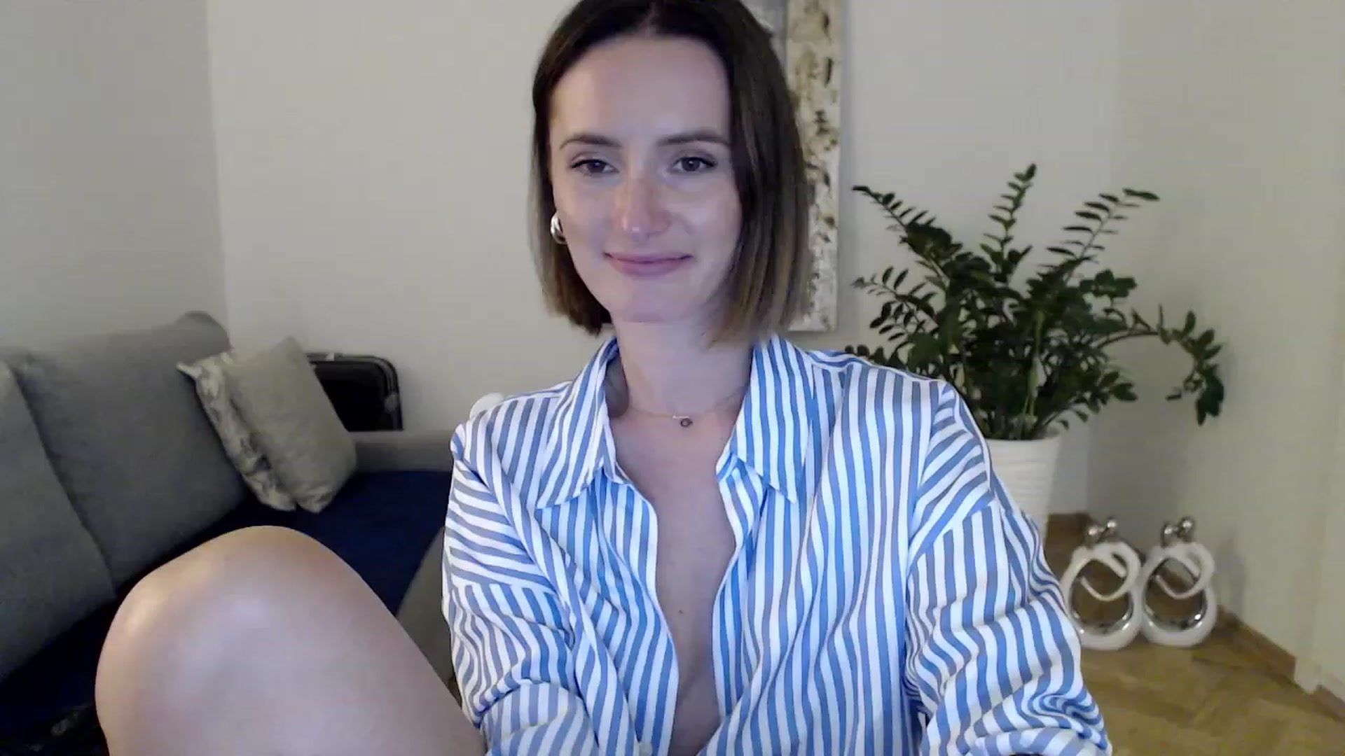 Gallery image thumbnail from PerlaBella's myfreecams stream on, 08/14/2023, 18:11 image 20 of 20