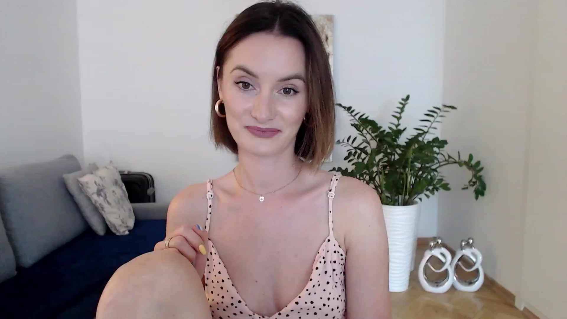 Gallery image thumbnail from PerlaBella's myfreecams stream on, 08/16/2023, 14:59 image 10 of 20