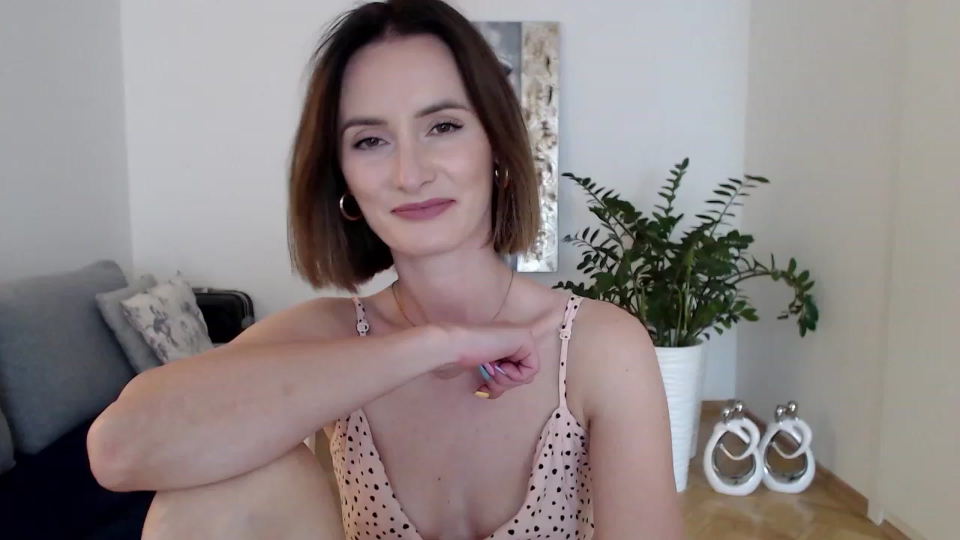 Gallery image thumbnail from PerlaBella's myfreecams stream on, 08/16/2023, 14:59 image 1 of 20