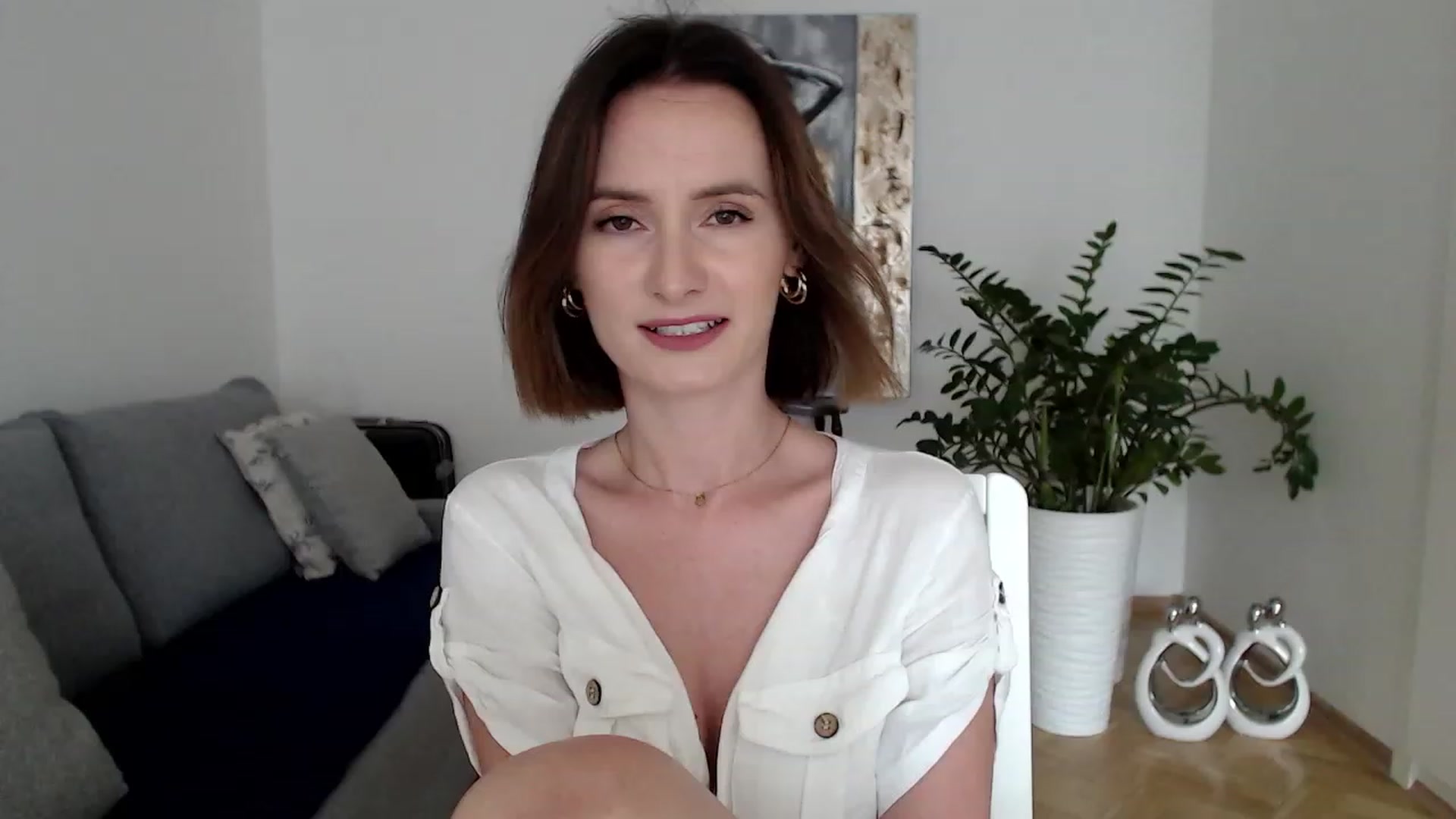 Gallery image thumbnail from PerlaBella's myfreecams stream on, 08/17/2023, 14:52 image 20 of 20