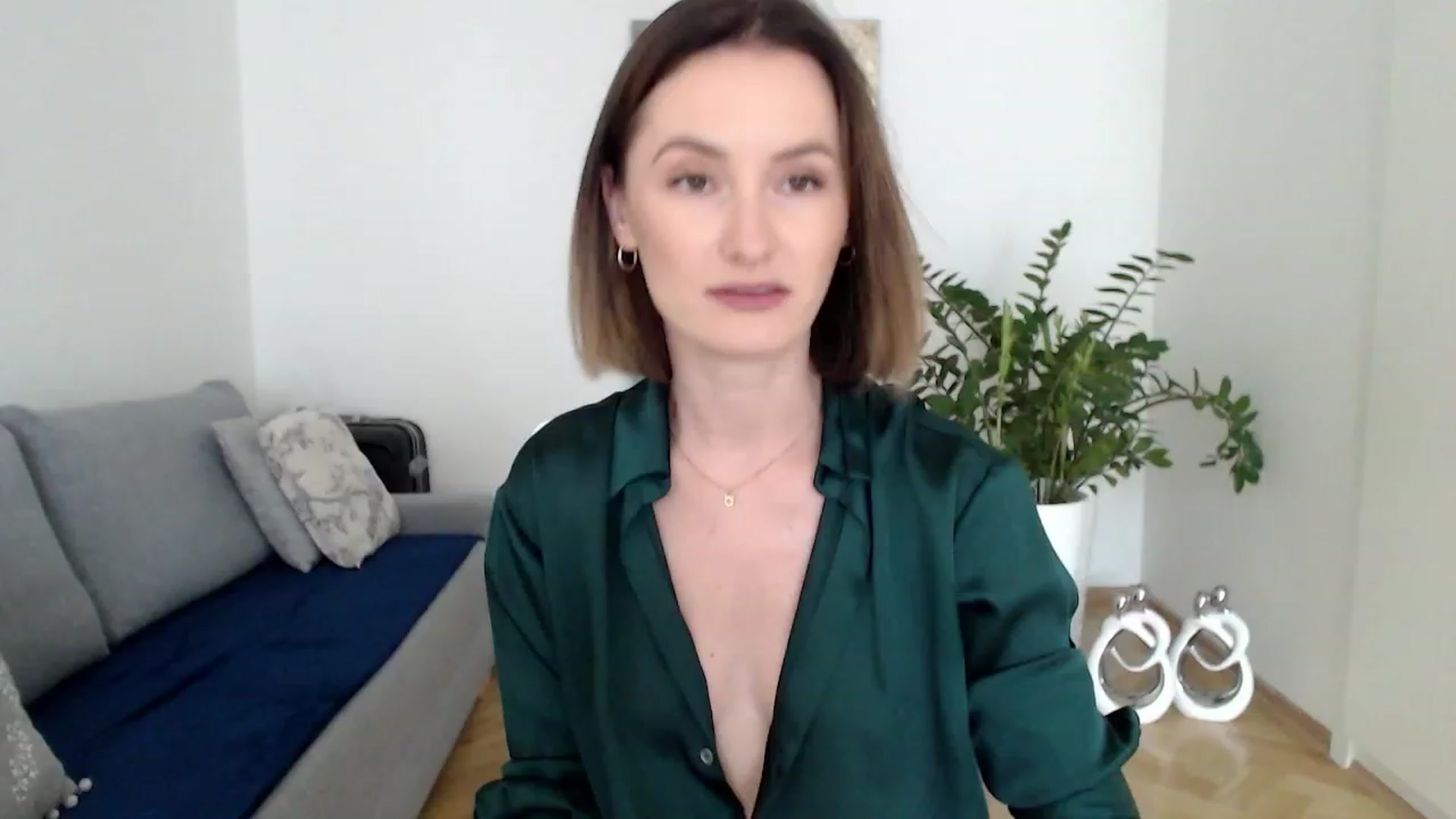 Gallery image thumbnail from PerlaBella's myfreecams stream on, 08/23/2023, 13:52 image 11 of 20