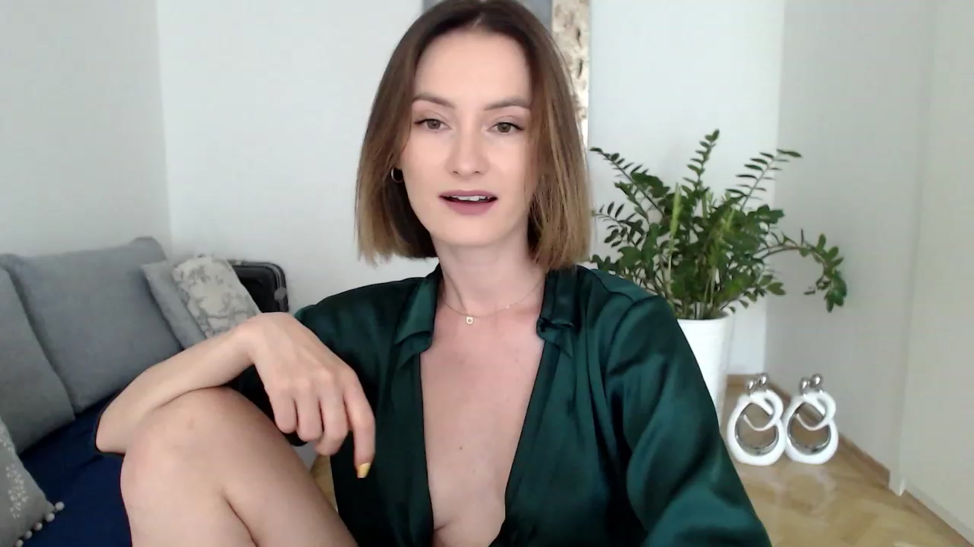 Gallery image thumbnail from PerlaBella's myfreecams stream on, 08/23/2023, 13:52 image 6 of 20