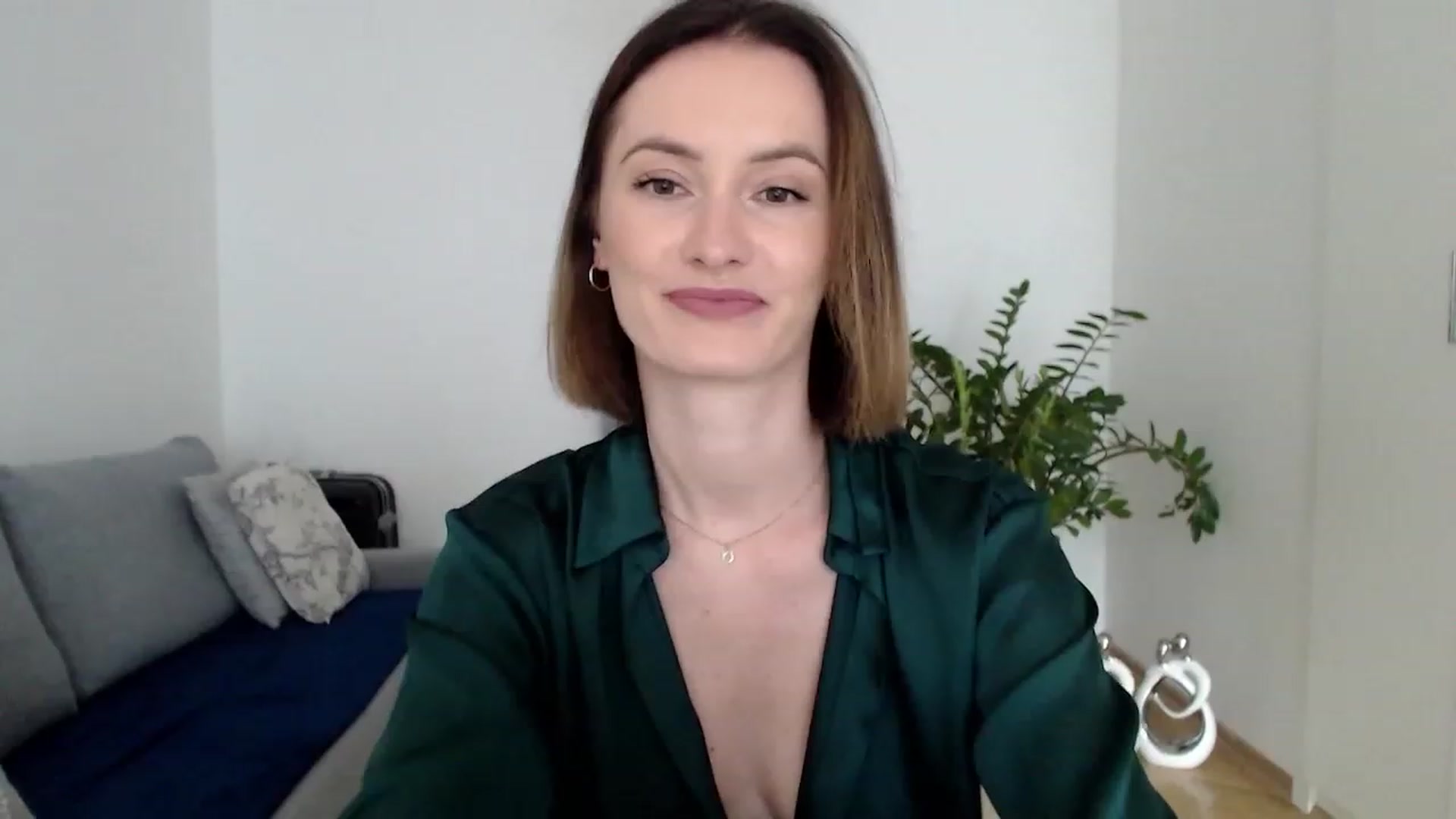 Gallery image thumbnail from PerlaBella's myfreecams stream on, 08/23/2023, 14:23 image 7 of 20