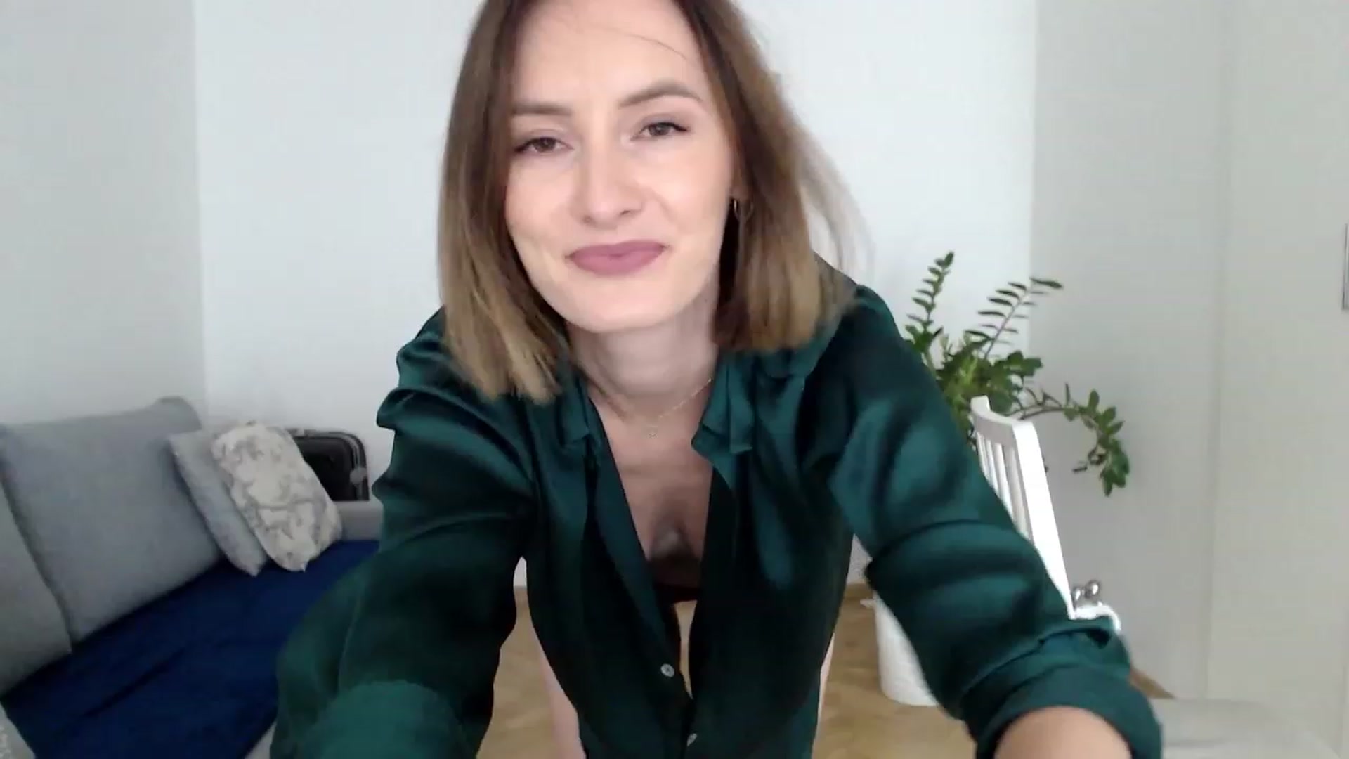 Gallery image thumbnail from PerlaBella's myfreecams stream on, 08/23/2023, 14:23 image 5 of 20