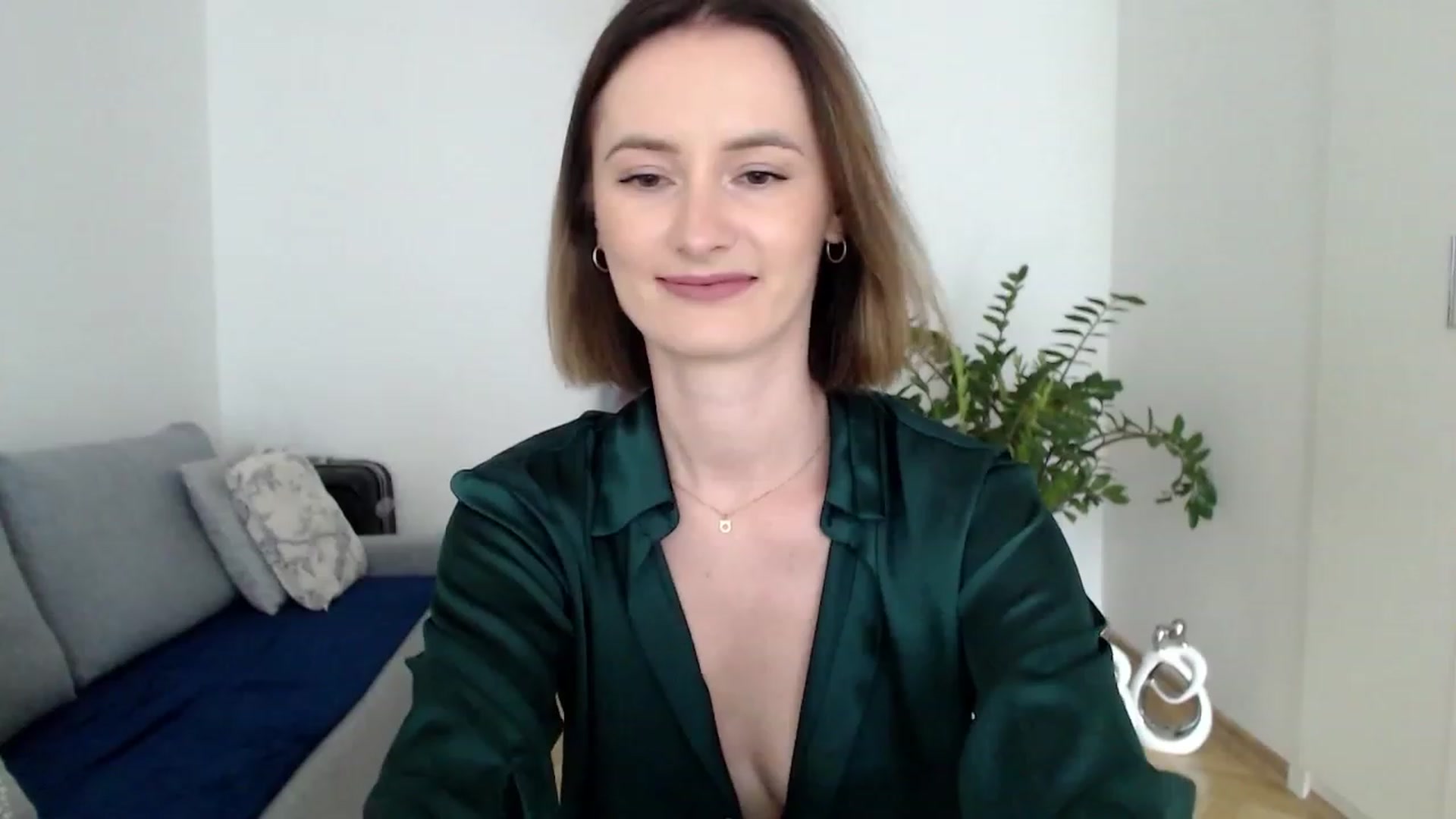 Gallery image thumbnail from PerlaBella's myfreecams stream on, 08/23/2023, 14:23 image 8 of 20