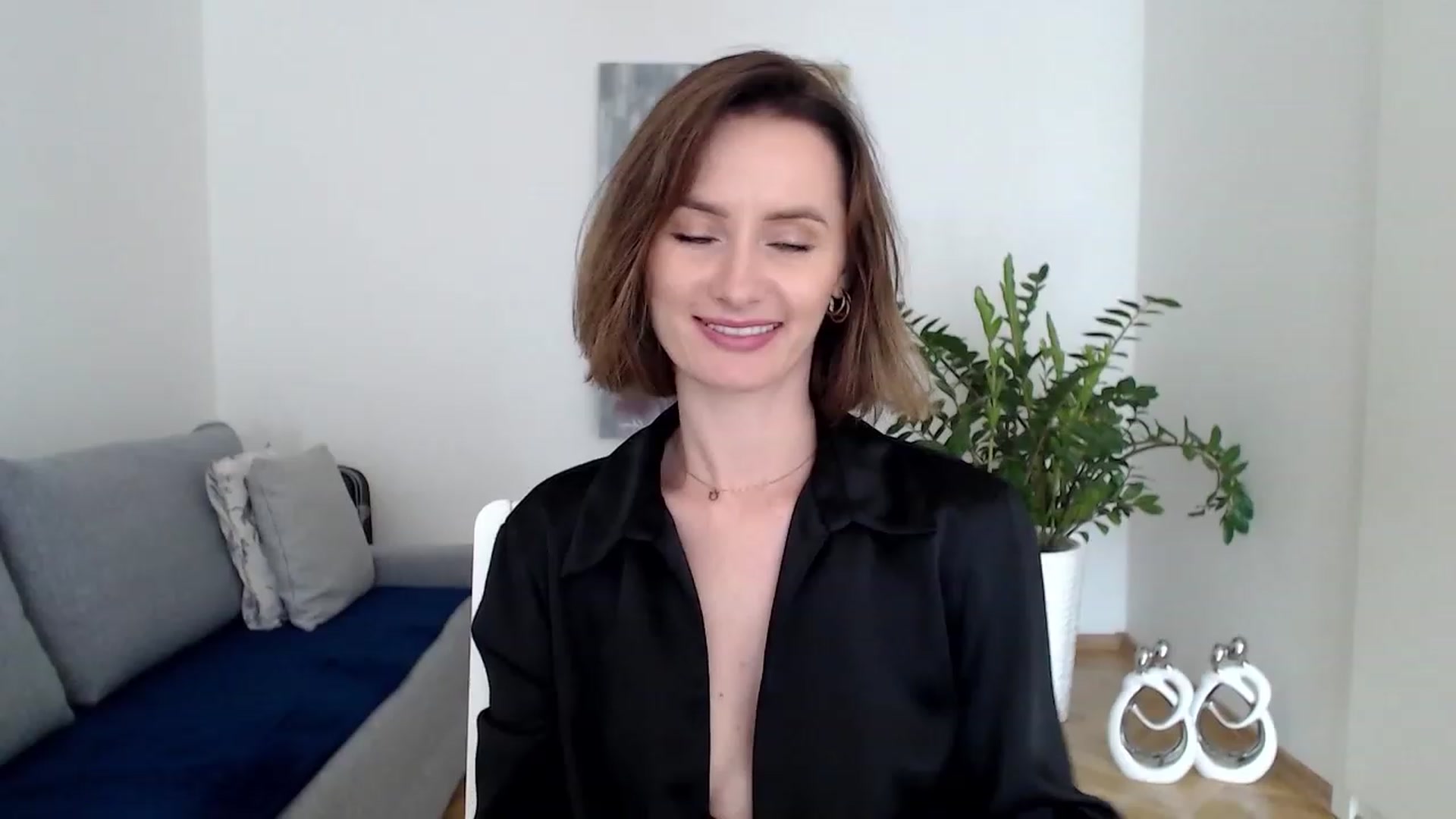Gallery image thumbnail from PerlaBella's myfreecams stream on, 08/30/2023, 13:50 image 6 of 20