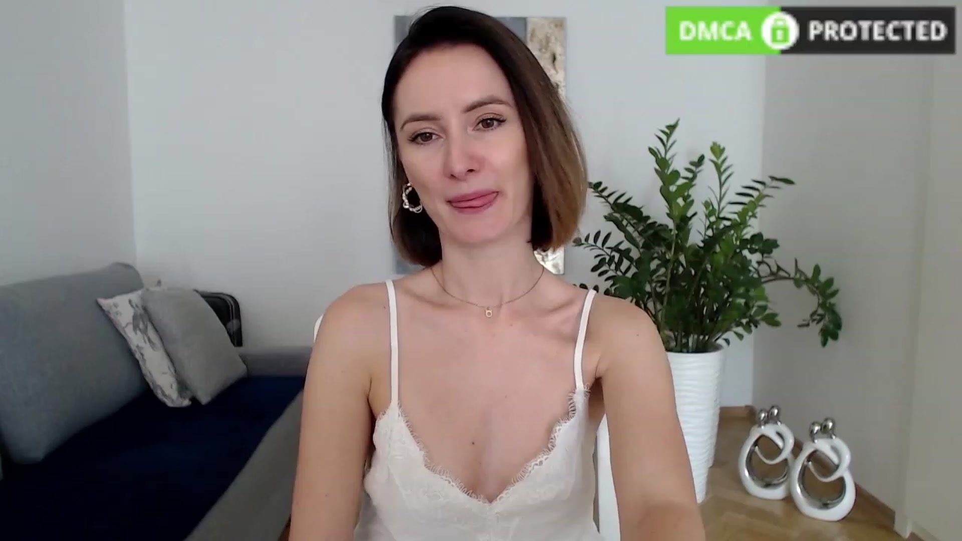 Gallery image thumbnail from PerlaBella's myfreecams stream on, 09/13/2023, 11:45 image 8 of 20