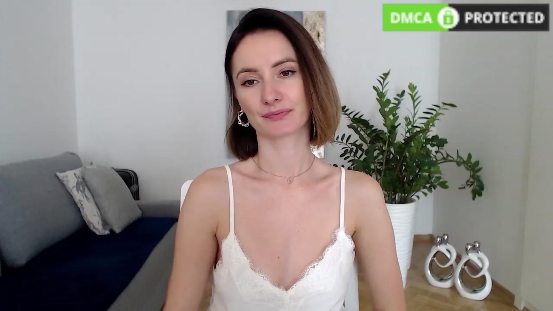 Gallery image thumbnail from PerlaBella's myfreecams stream on, 09/13/2023, 11:45 image 10 of 20