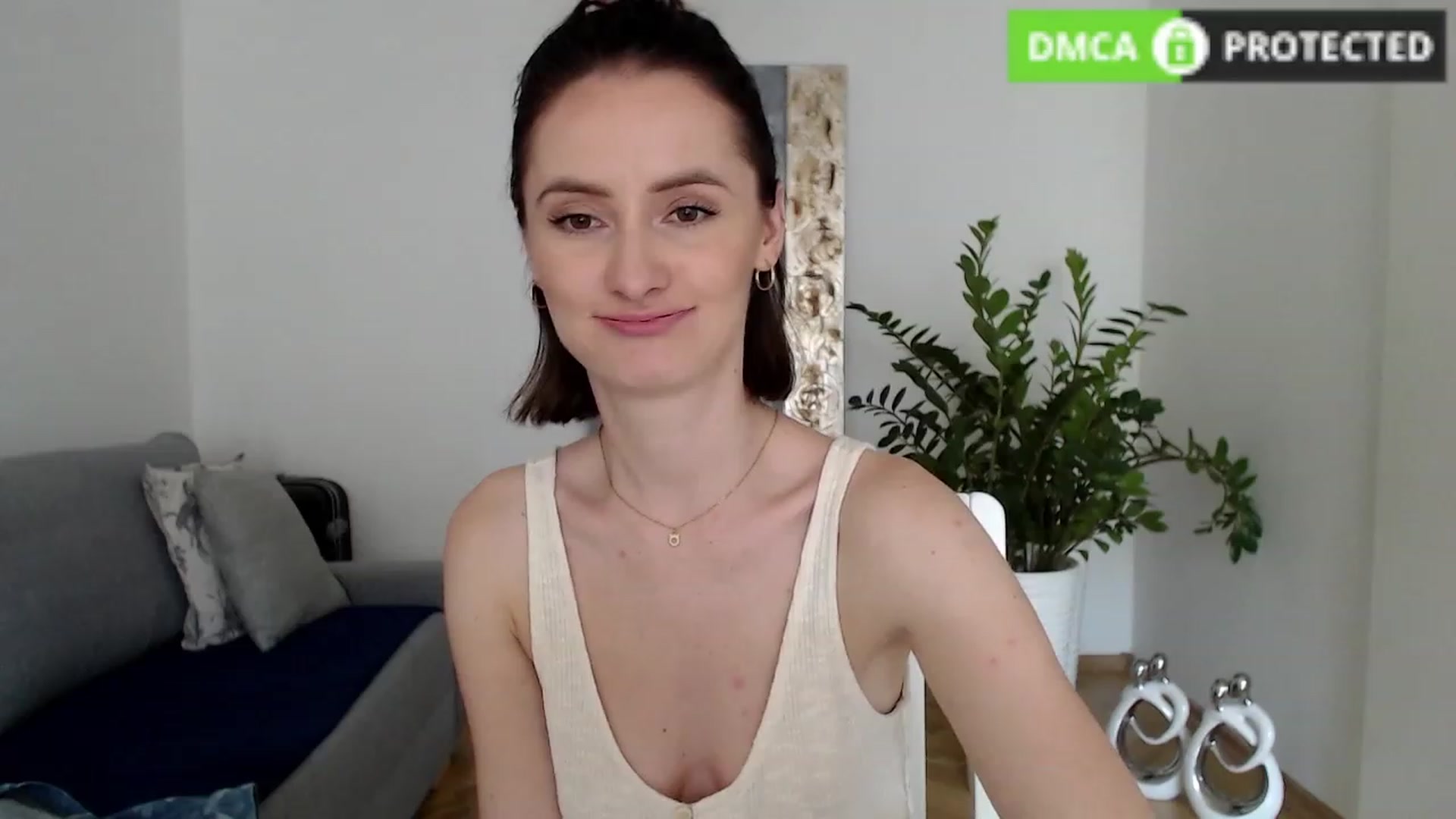 Gallery image thumbnail from PerlaBella's myfreecams stream on, 09/15/2023, 13:18 image 11 of 20