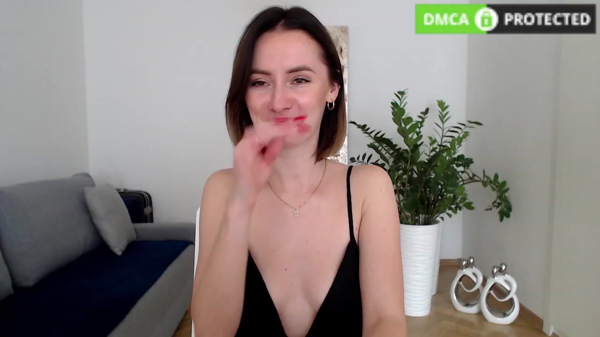 Gallery image thumbnail from PerlaBella's myfreecams stream on, 09/18/2023, 13:00 image 5 of 20