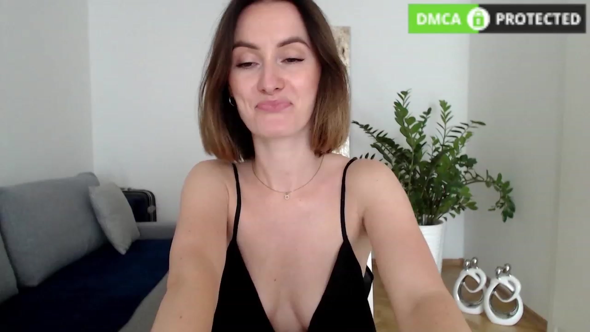 Gallery image thumbnail from PerlaBella's myfreecams stream on, 09/18/2023, 13:30 image 20 of 20
