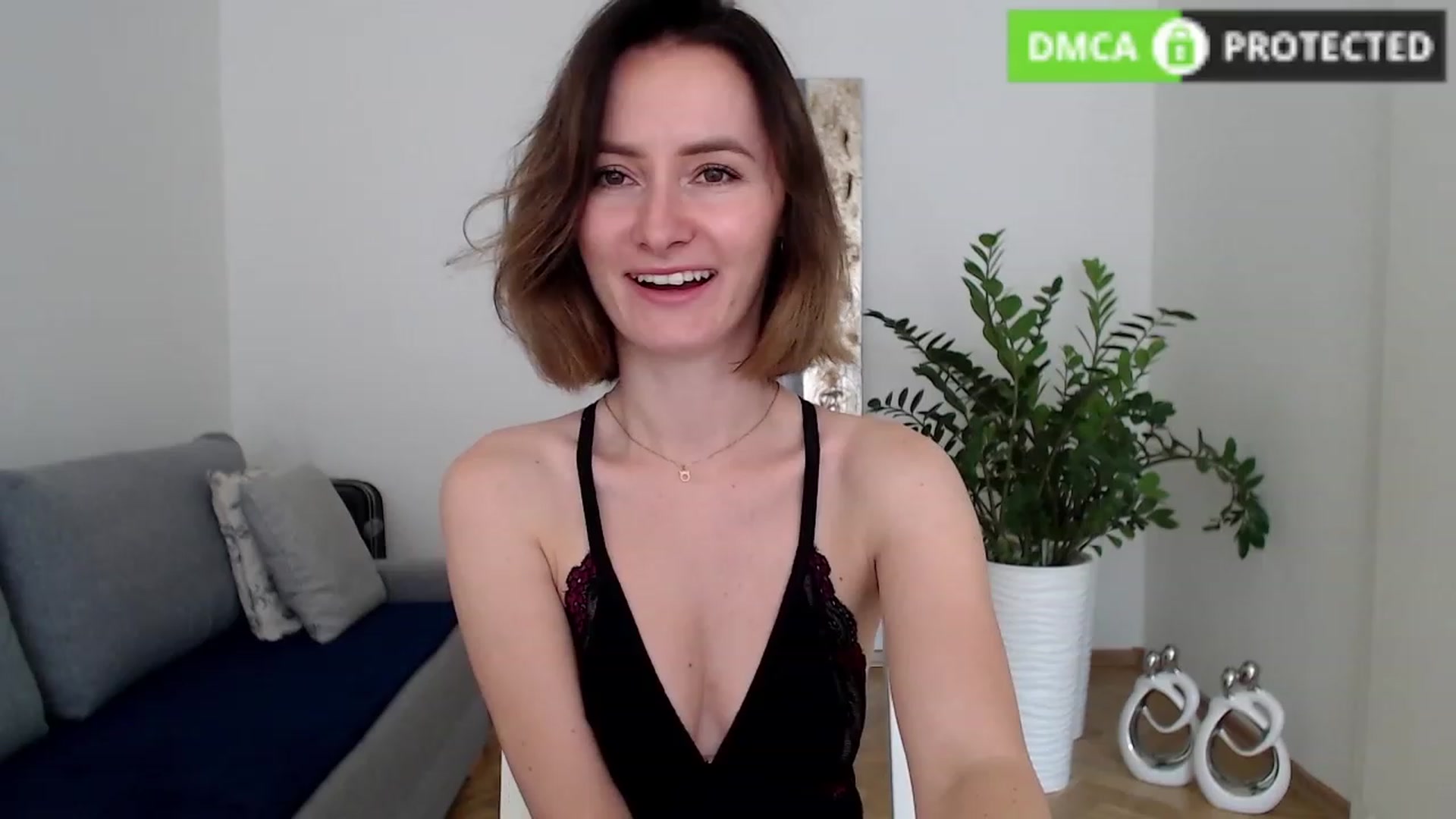 Gallery image thumbnail from PerlaBella's myfreecams stream on, 09/20/2023, 12:09 image 15 of 20