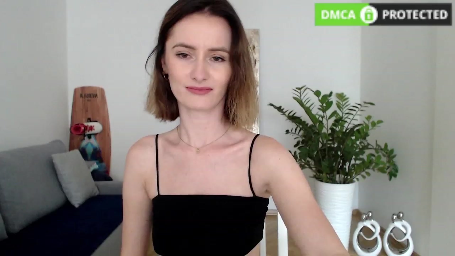 Gallery image thumbnail from PerlaBella's myfreecams stream on, 10/02/2023, 15:06 image 7 of 20