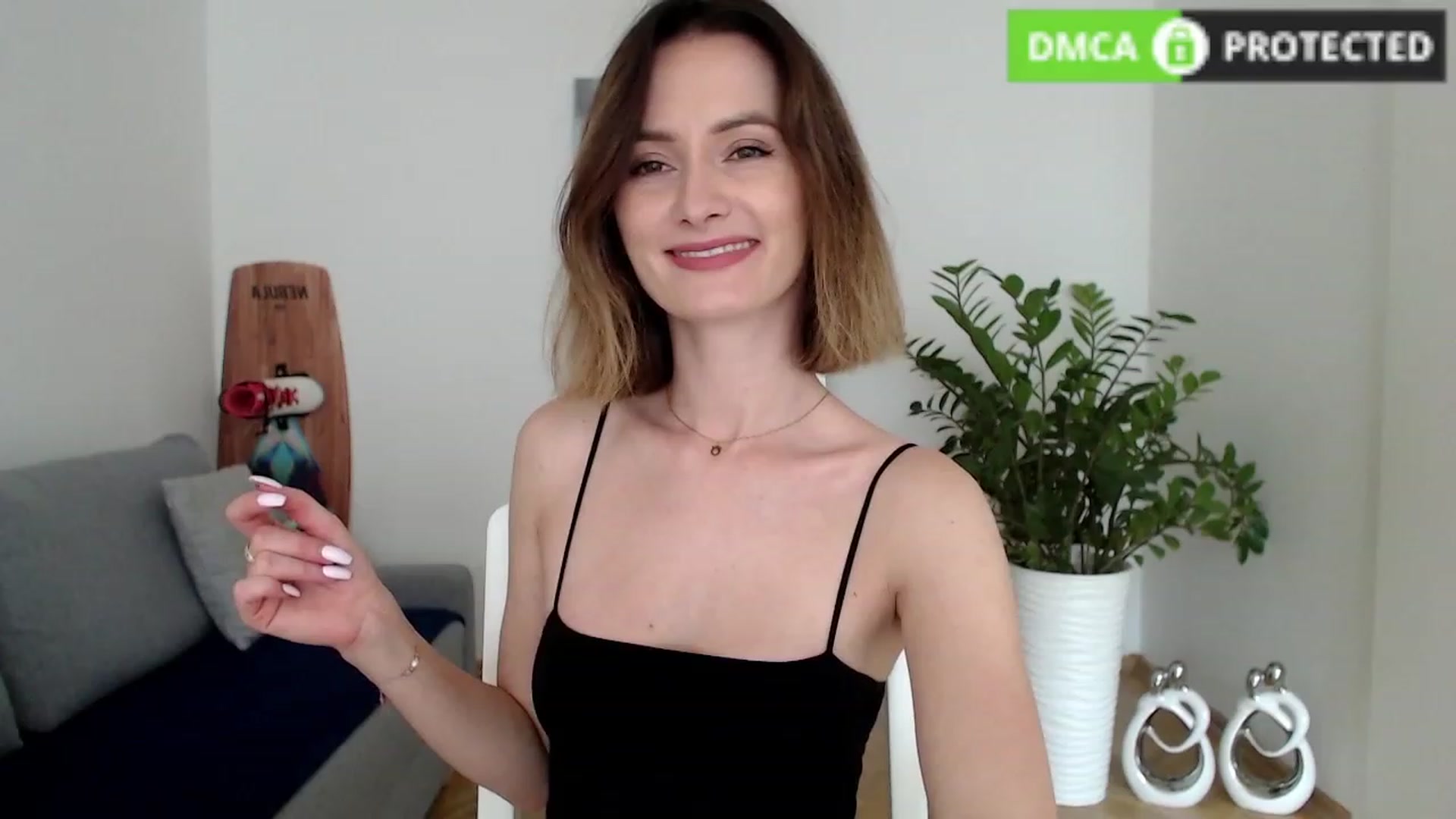 Gallery image thumbnail from PerlaBella's myfreecams stream on, 10/02/2023, 15:06 image 2 of 20