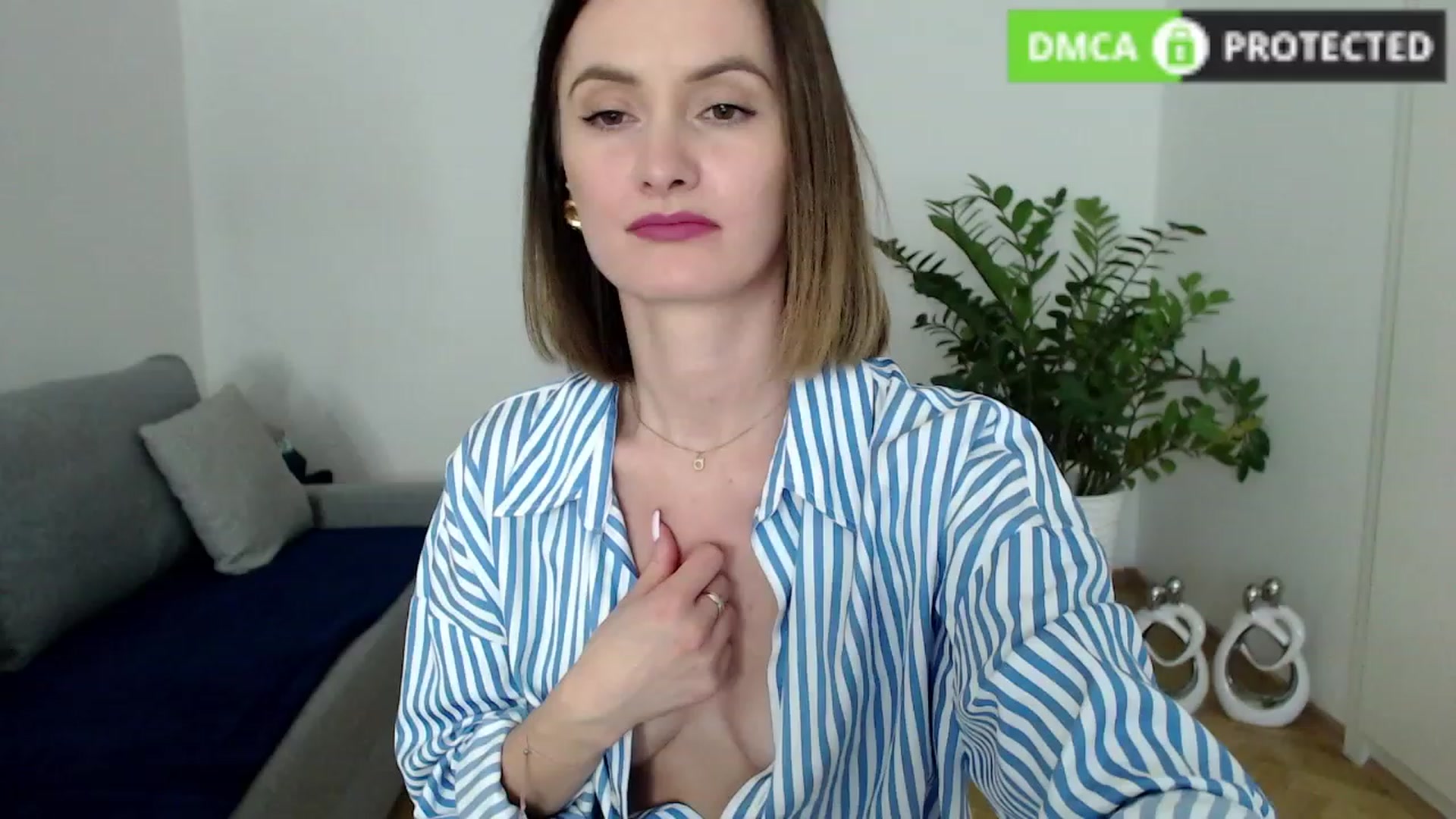 Gallery image thumbnail from PerlaBella's myfreecams stream on, 10/06/2023, 15:38 image 1 of 20