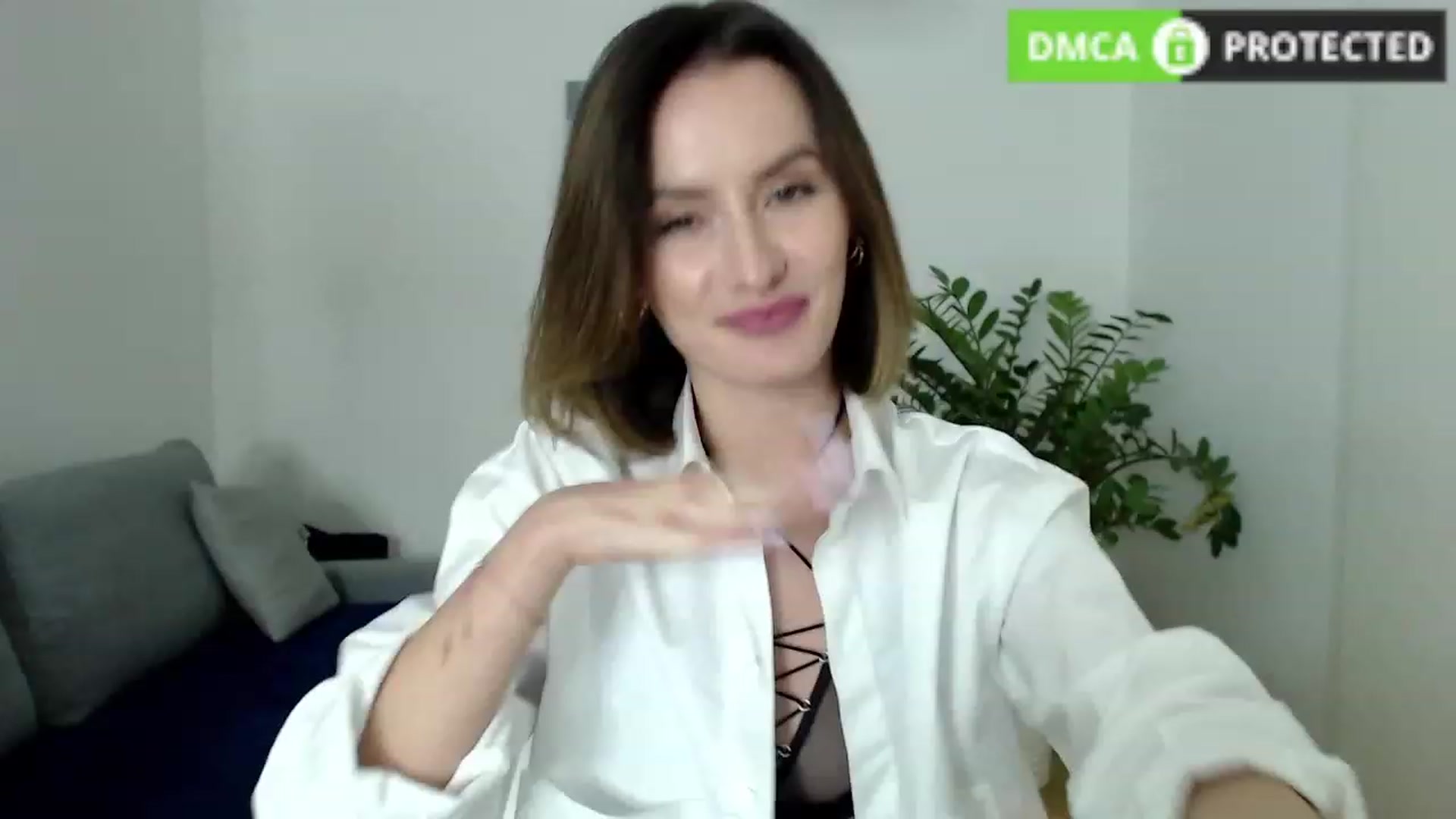 Gallery image thumbnail from PerlaBella's myfreecams stream on, 10/09/2023, 17:18 image 5 of 20