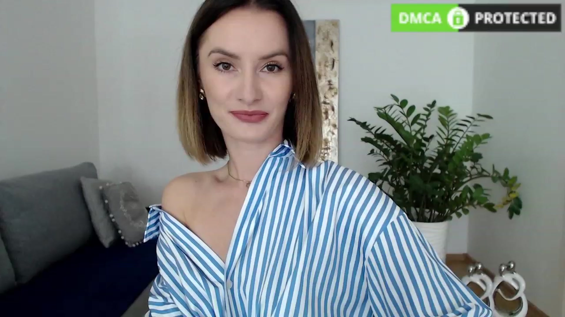 Gallery image thumbnail from PerlaBella's myfreecams stream on, 10/13/2023, 13:39 image 14 of 20