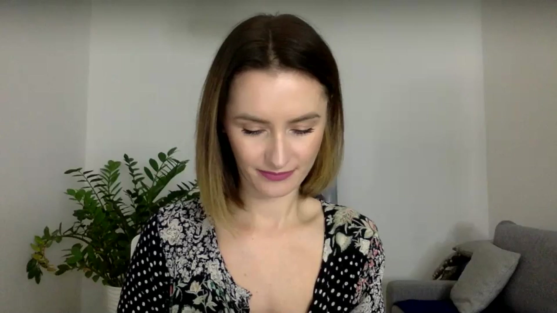 Gallery image thumbnail from PerlaBella's myfreecams stream on, 10/16/2023, 16:14 image 4 of 20
