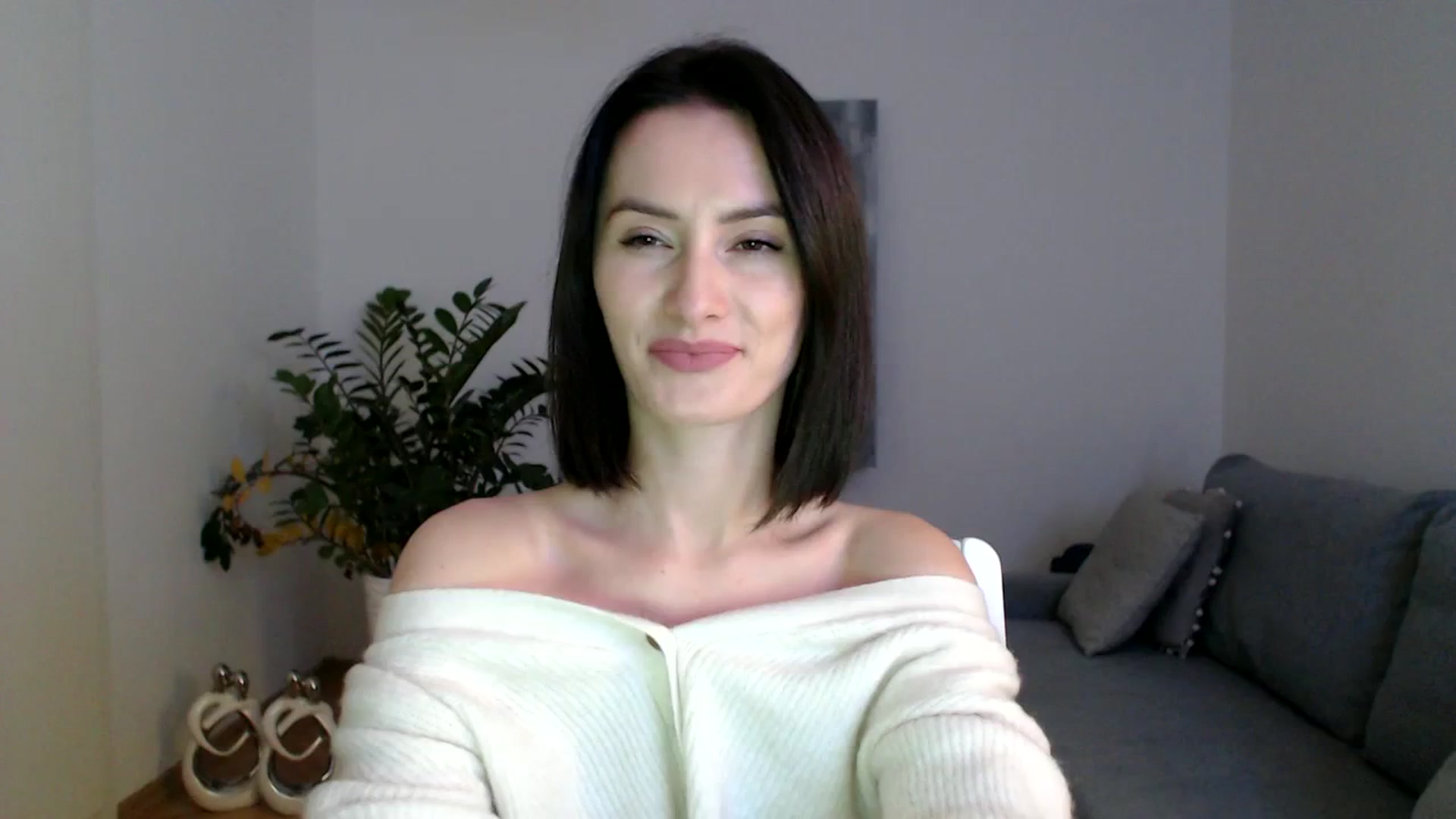 Gallery image thumbnail from PerlaBella's myfreecams stream on, 11/06/2023, 18:41 image 1 of 20