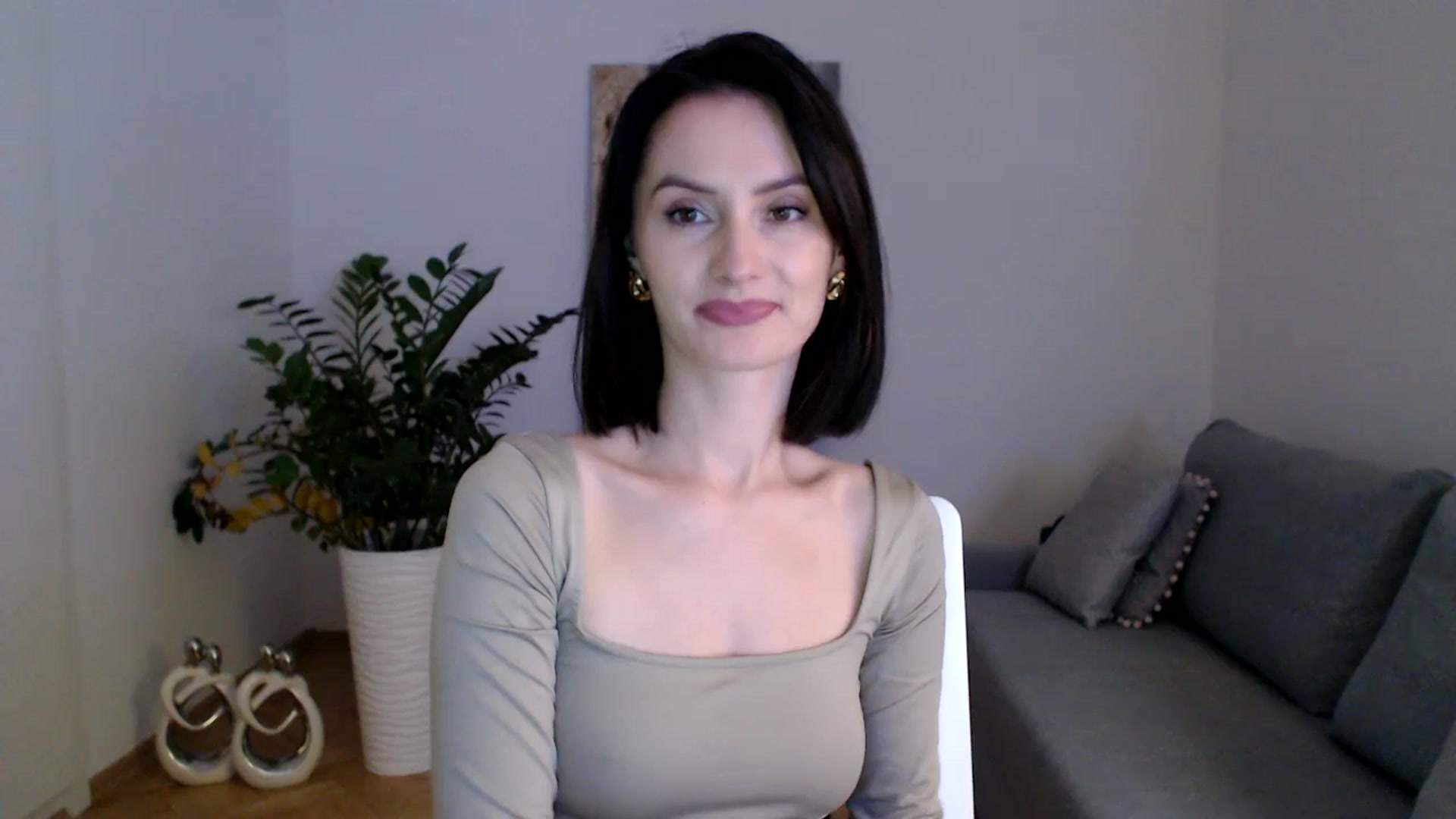 Gallery image thumbnail from PerlaBella's myfreecams stream on, 11/07/2023, 18:47 image 15 of 20