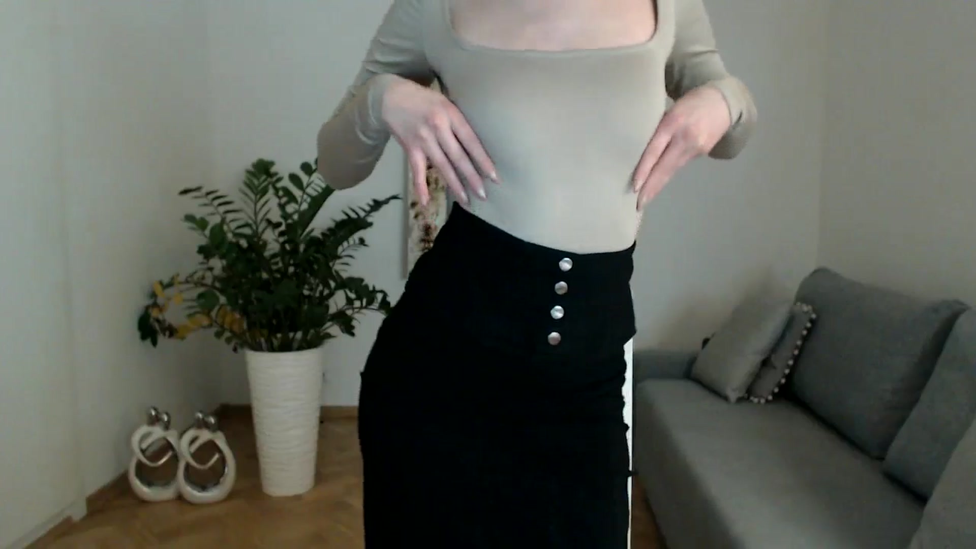 Gallery image thumbnail from PerlaBella's myfreecams stream on, 11/07/2023, 18:47 image 9 of 20
