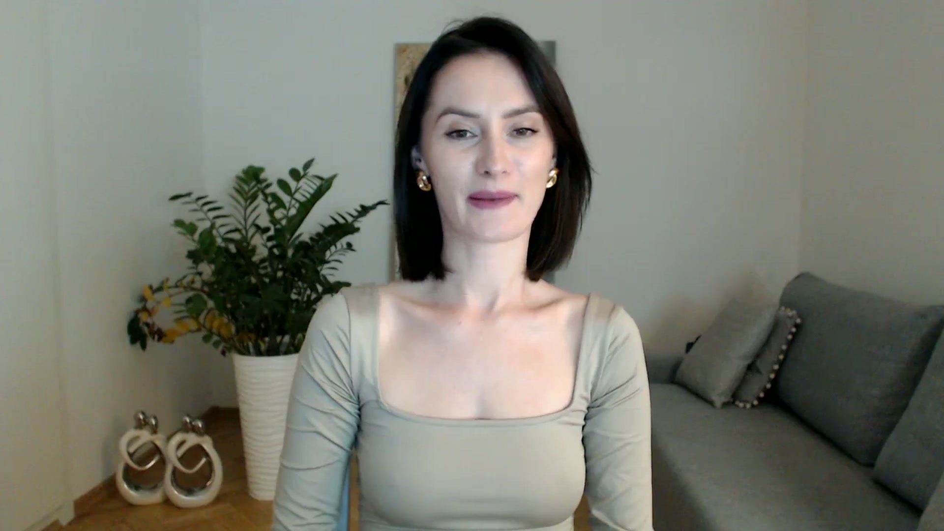 Gallery image thumbnail from PerlaBella's myfreecams stream on, 11/07/2023, 18:47 image 4 of 20