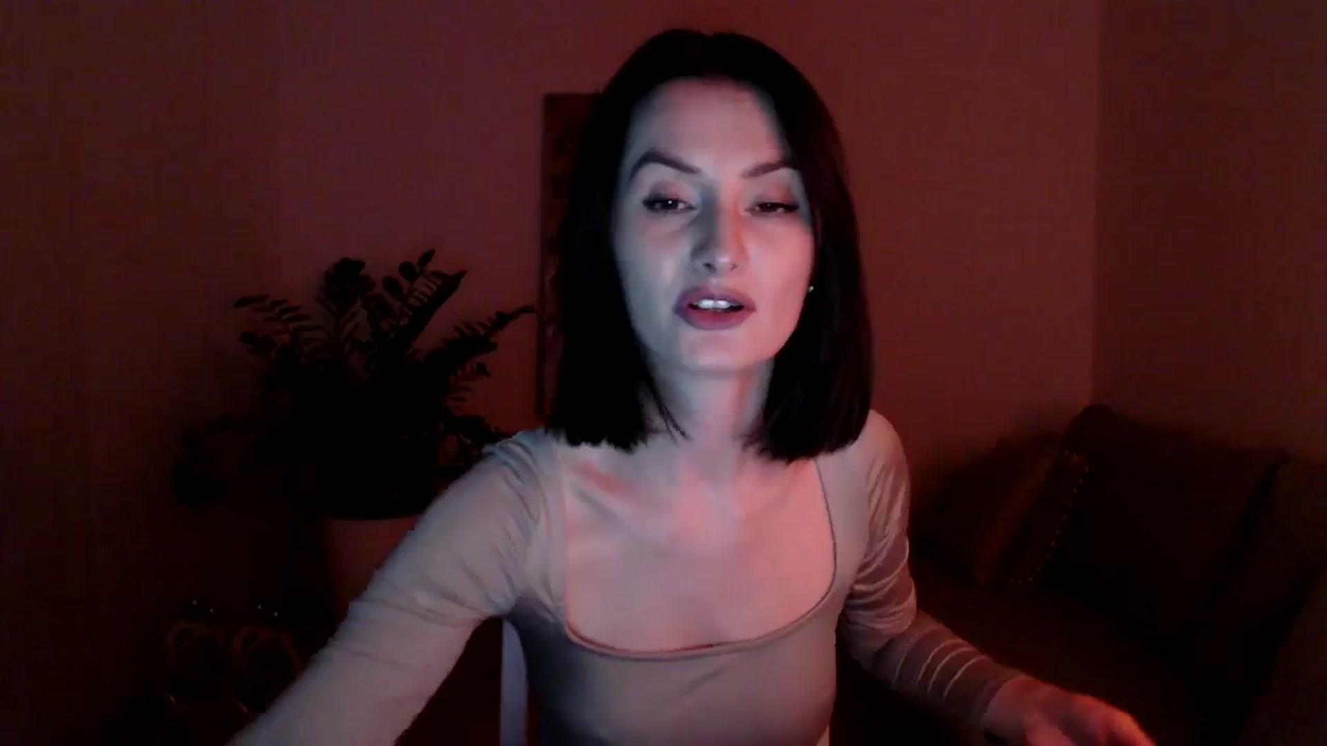 Gallery image thumbnail from PerlaBella's myfreecams stream on, 11/07/2023, 19:25 image 16 of 20