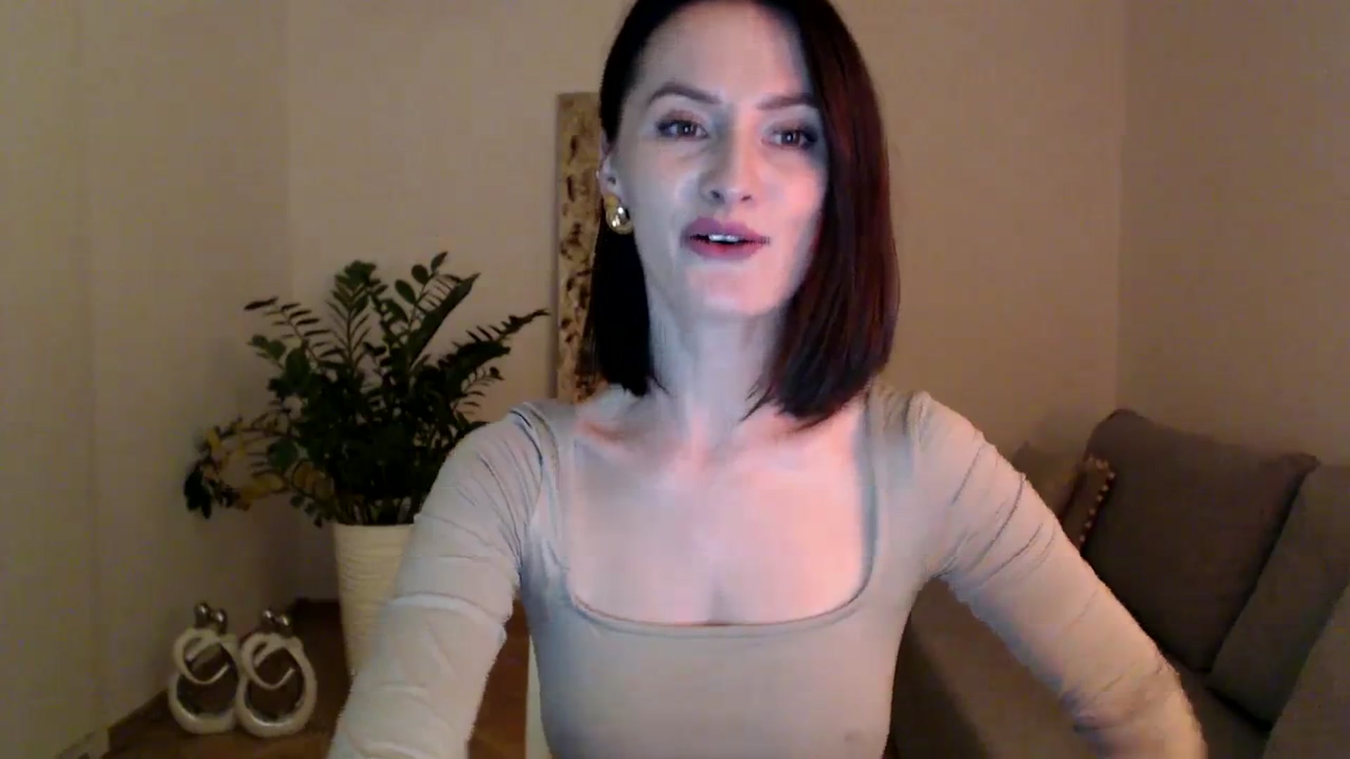 Gallery image thumbnail from PerlaBella's myfreecams stream on, 11/07/2023, 19:25 image 20 of 20