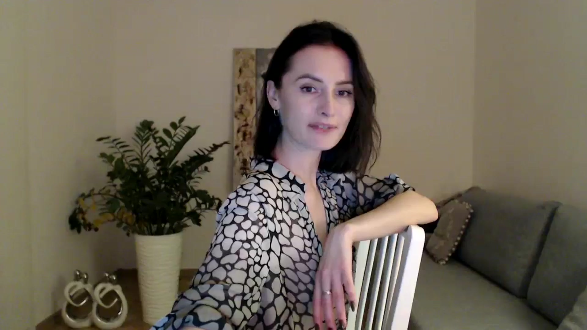 Gallery image thumbnail from PerlaBella's myfreecams stream on, 11/08/2023, 16:06 image 19 of 20