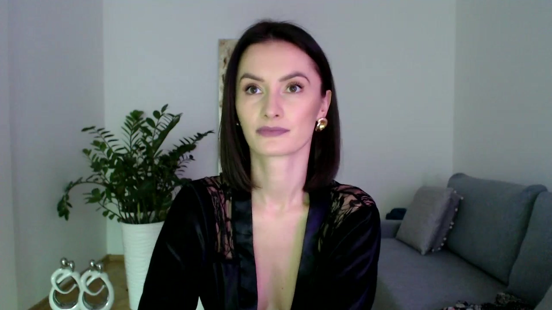 Gallery image thumbnail from PerlaBella's myfreecams stream on, 11/13/2023, 14:26 image 19 of 20