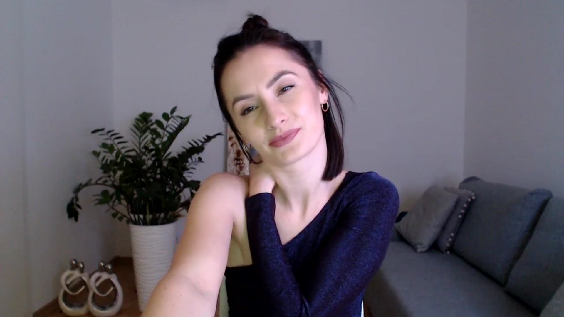 Gallery image thumbnail from PerlaBella's myfreecams stream on, 11/14/2023, 16:54 image 17 of 20
