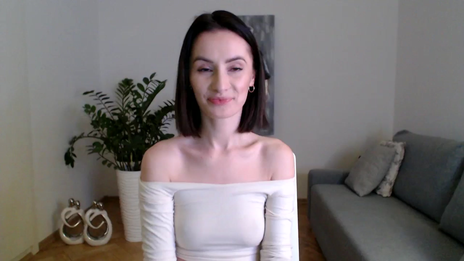 Gallery image thumbnail from PerlaBella's myfreecams stream on, 11/23/2023, 16:20 image 18 of 20