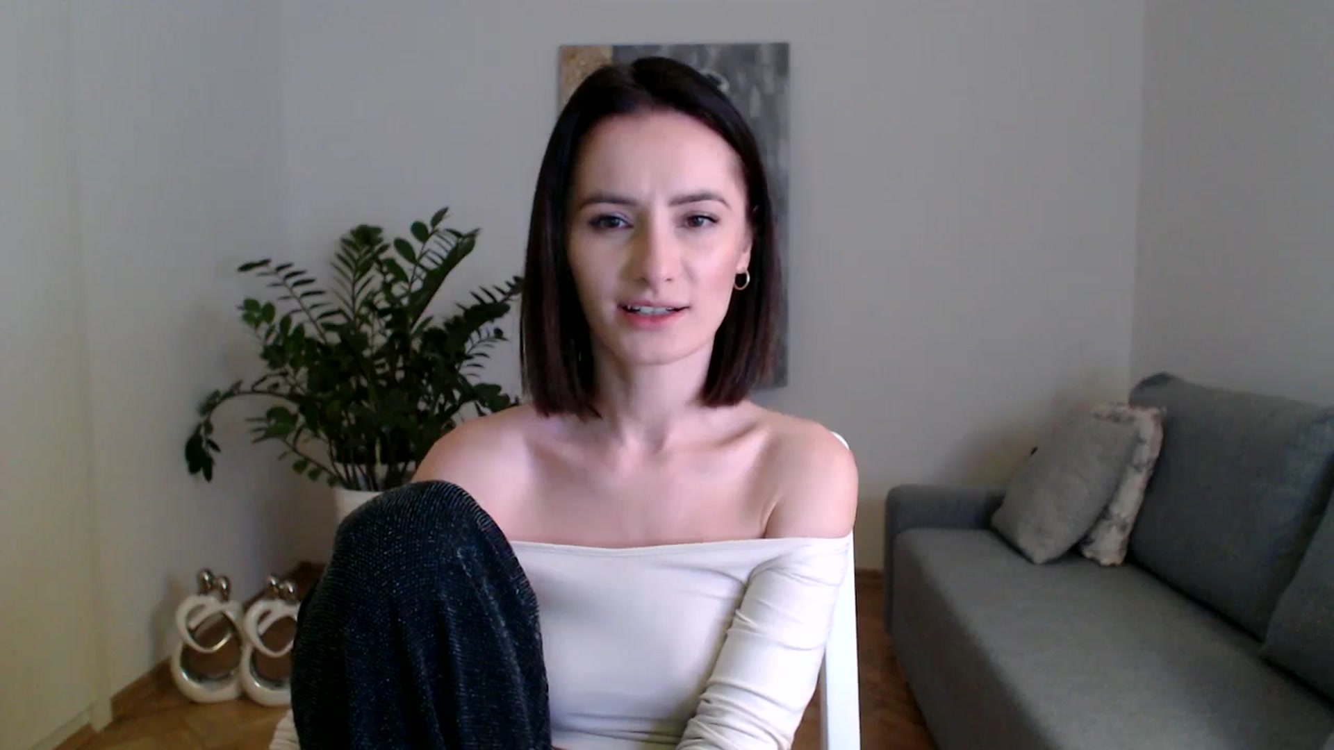 Gallery image thumbnail from PerlaBella's myfreecams stream on, 11/23/2023, 16:20 image 17 of 20
