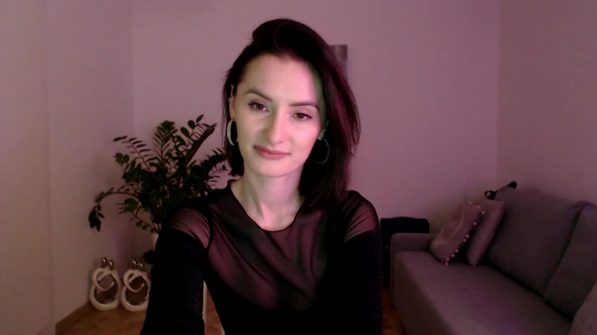 Gallery image thumbnail from PerlaBella's myfreecams stream on, 11/24/2023, 17:26 image 12 of 20