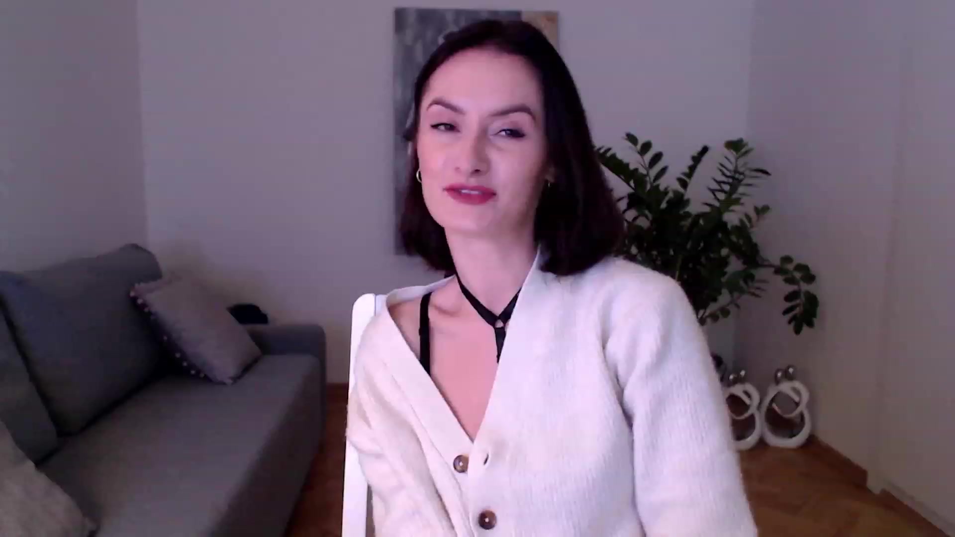 Gallery image thumbnail from PerlaBella's myfreecams stream on, 11/28/2023, 13:51 image 16 of 20