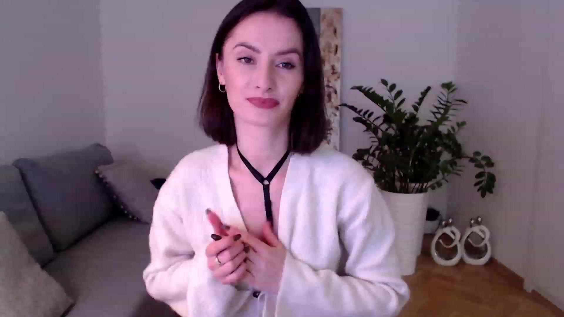 Gallery image thumbnail from PerlaBella's myfreecams stream on, 11/28/2023, 13:51 image 9 of 20