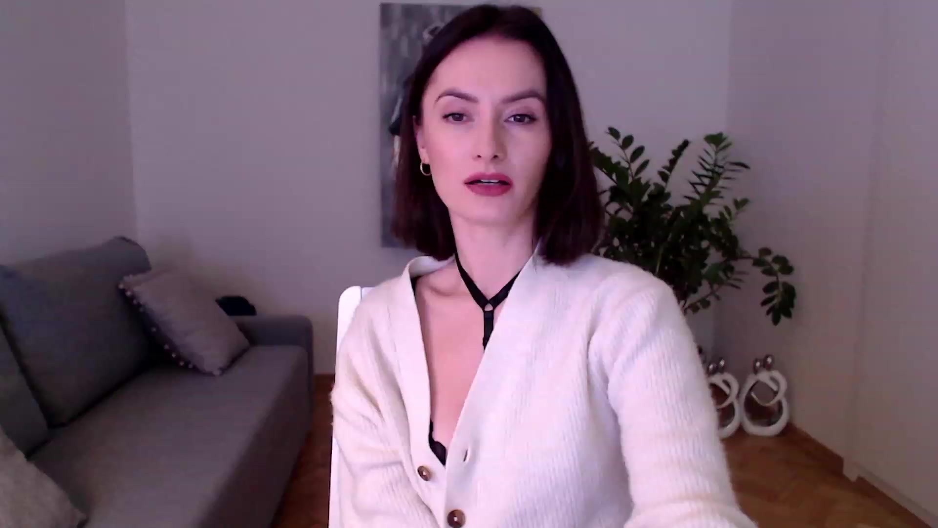 Gallery image thumbnail from PerlaBella's myfreecams stream on, 11/28/2023, 13:51 image 14 of 20