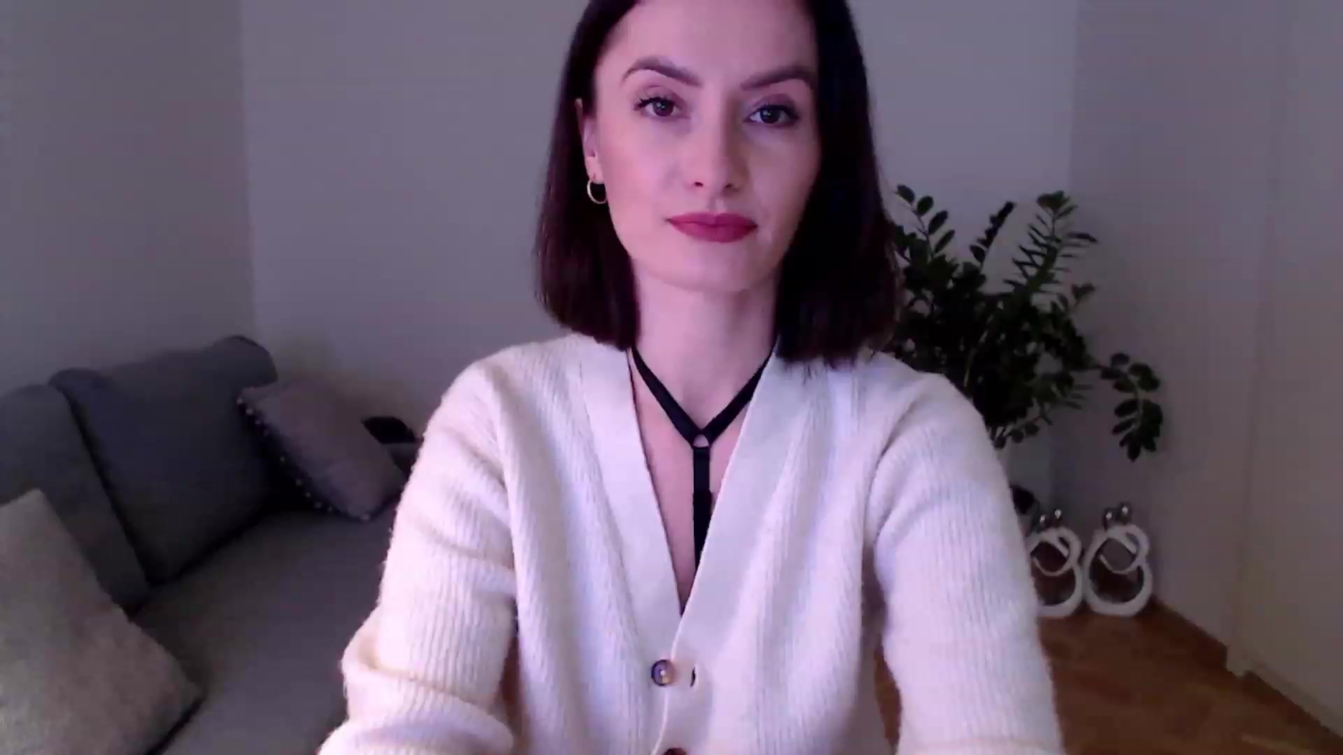 Gallery image thumbnail from PerlaBella's myfreecams stream on, 11/28/2023, 13:51 image 11 of 20